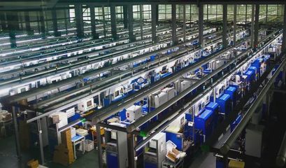 集團(tuán)榮膺“五星級(jí)企業(yè)”與“納稅前十強(qiáng)”榮譽(yù)，智能產(chǎn)品驅(qū)動(dòng)發(fā)展新篇章